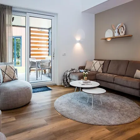 Nature Retreat With Sauna, Cleaning Included Voorthuizen